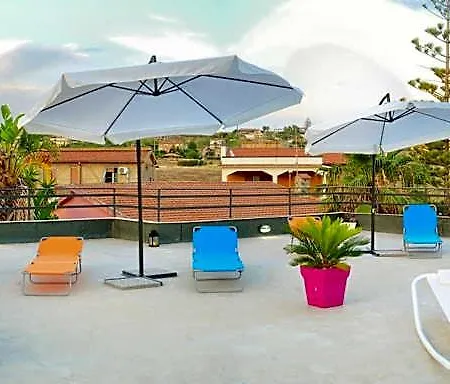 فندق مبيت وإفطار Achibea 4*