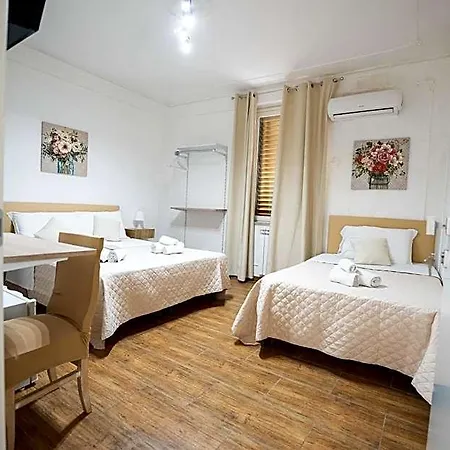 فندق مبيت وإفطار Achibea 4*