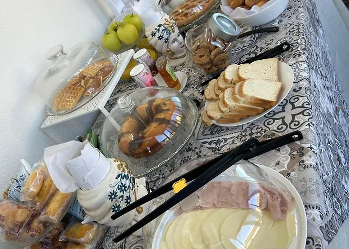 Achibea Oda ve Kahvaltı